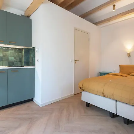 De Beuk & De Linde Apartment *